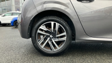 Peugeot 208 1.2 PureTech 100 Allure Premium 5dr Petrol Hatchback